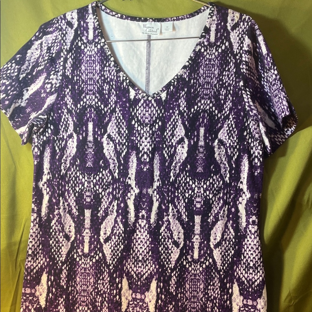 Women with Control Purple Snake Print